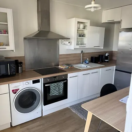 Daire 4 Bedrooms - 2 Bathrooms - Parking And Balcony *